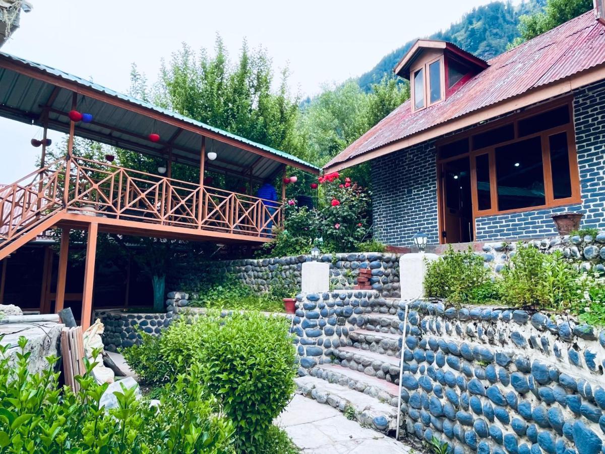 Naina Spring Resort, Manali - Away From City Hustle Exterior photo